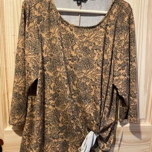 Zac and Rachel 2X black and yellow blouse